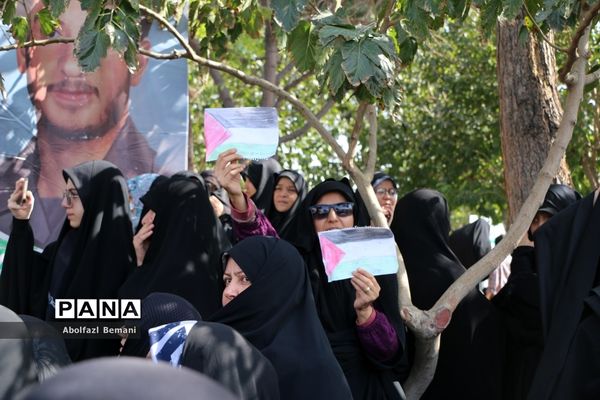 راهپیمایی مردم قم در حمایت از مبارزان فلسطینی
