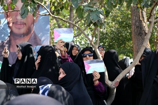 راهپیمایی مردم قم در حمایت از مبارزان فلسطینی