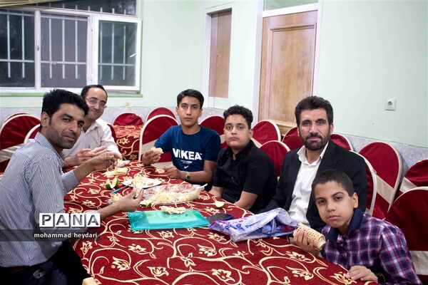 دوره تربیت مربی و یاورمربی عضو سازمان دانش‌آموزی