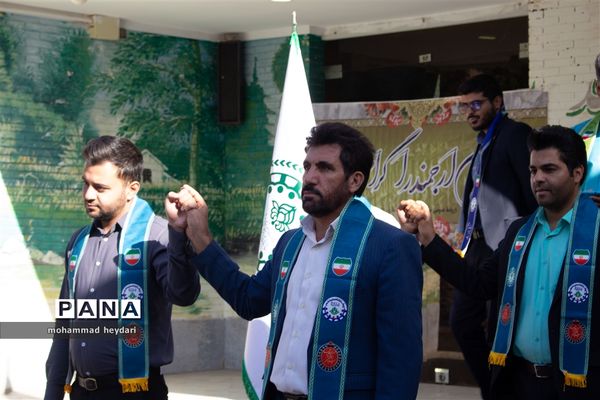 دوره تربیت مربی و یاورمربی عضو سازمان دانش‌آموزی