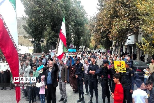 راهپیمایی محکومیت جنایات رژیم کودک‌کش صهیونیستی و شکرانه مبارزان فلسطین در شهرستان گلپایگان