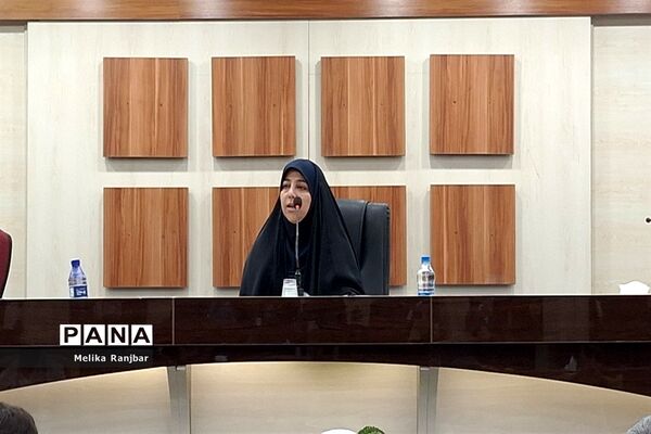 آیین افتتاحیه مسابقه درس‌هایی از قرآن در قم