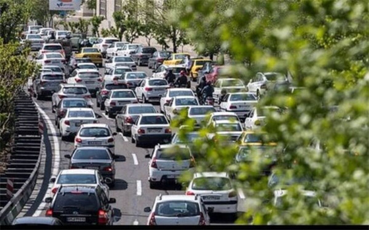 ترافیک سنگین در آزادراه کرج – تهران
