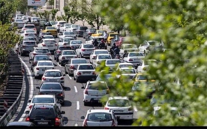 ترافیک سنگین در آزادراه کرج – تهران