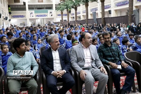 جشن قرآن دبستان علم و ادب در مسجد امام حسن مجتبی (ع) شهرستان مهریز