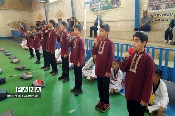 برگزاری رزمایش جهادگران فاطمی شهرستان‌پیشوا به‌مناسبت هفته تربیت‌بدنی