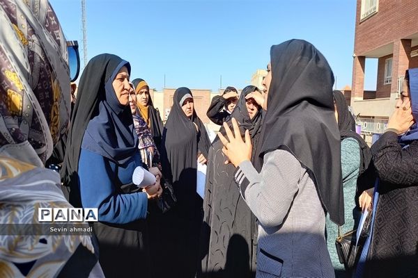 انتخابات انجمن اولیاء و مربیان آموزشگاه راز صفادشت