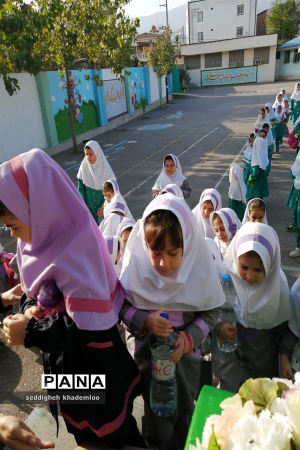 حمایت دانش‌آموزان دبستان شهیدان حجازی گلوگاه از مردم مظلوم غزه