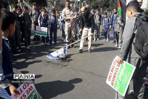 راهپیمایی مردم شهرستان قرچک علیه رژیم صهیونستی