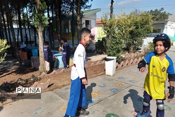 المپیاد ورزشی درون مدرسه‌ای دبستان نظام الملک روستای کروا قائمشهر