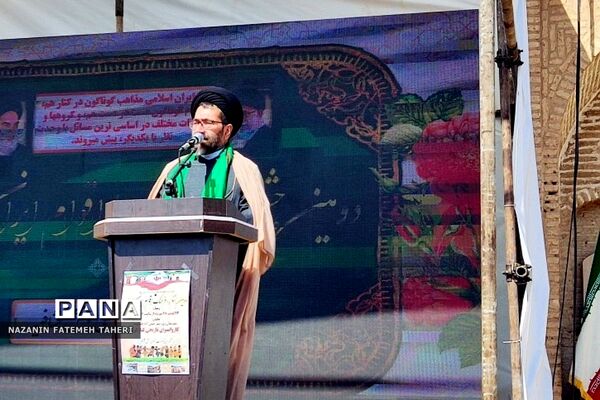 افتتاح جشنواره اقوام ایران زمین در کاروانسرای کنارگرد فشافویه