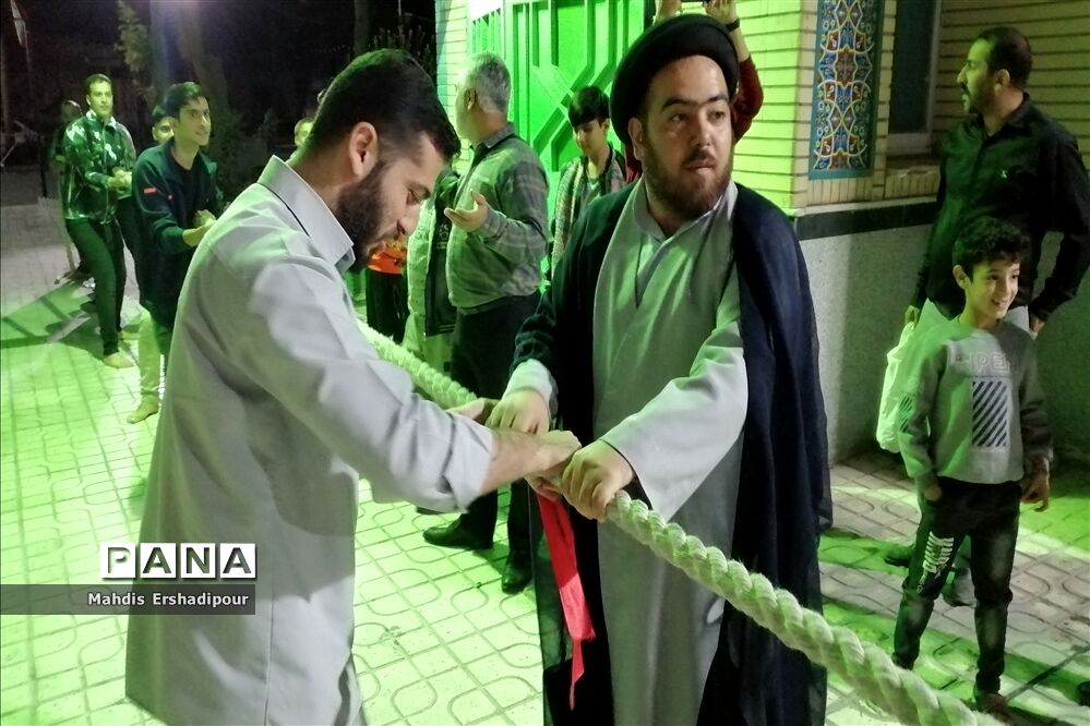 برگزاری مسابقات ورزشی در شهرک شهید درخشان رابط کریم