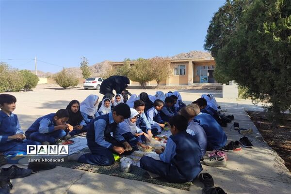 روزجهانی غذا در دبستان ابن مظاهر خاتم