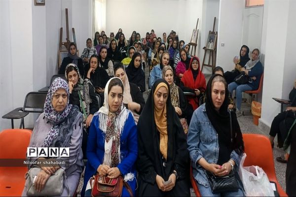 برگزاری انتخابات اولیا و مربیان در مدرسه غیردولتی مریم ملارد