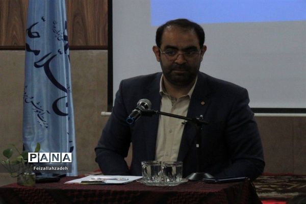 هفتمین جلسه سوم شخص جمع در دبیرستان علامه حلی ۱۰