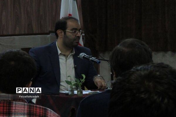 هفتمین جلسه سوم شخص جمع در دبیرستان علامه حلی ۱۰