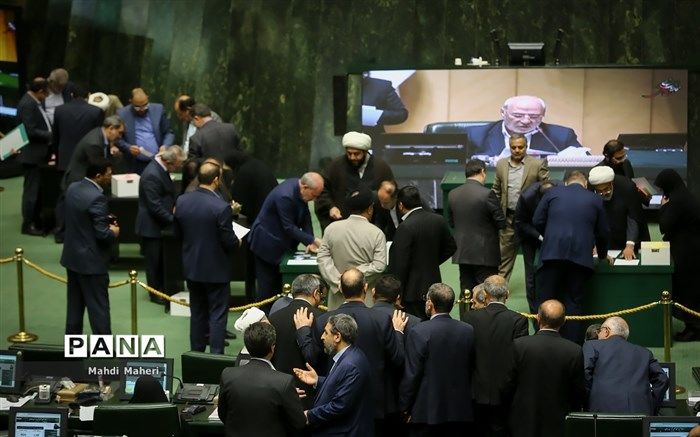 وزارت بهداشت مکلف به راه اندازی پایگاه قواعد سلامت در کشور شد