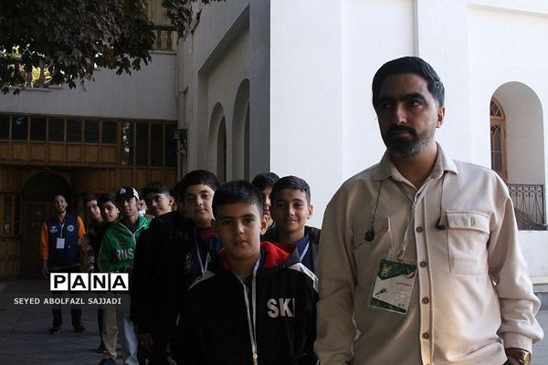 بازدید دانش‌آموز خبرنگاران پسر پانا از موزه سینما