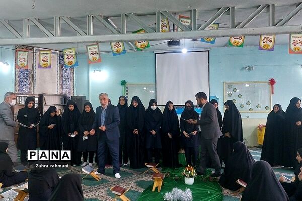 مراسم ولادت حضرت‌ عبدالعظیم حسنی(ع) در دبیرستان حجاب ناحیه‌یک شهرری