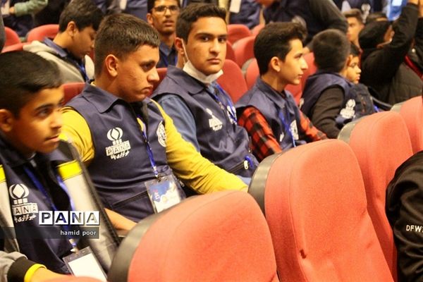 حضور 32 دانش‌آموز خبرنگار استان کرمان در اردوی ملی خبرنگاران