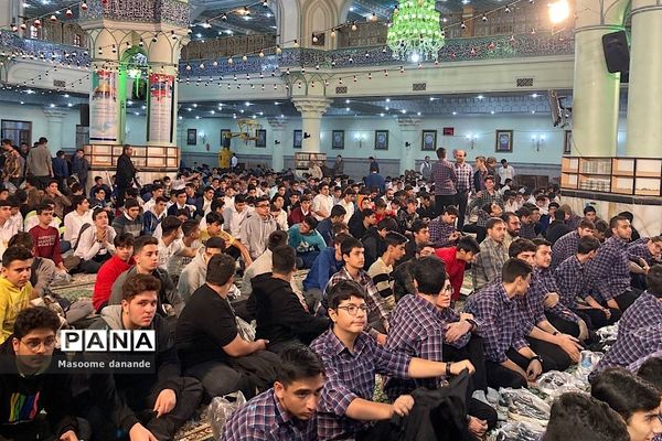 اجتماع بزرگ فرزندان ری به‌مناسبت بزرگداشت ولادت حضرت عبدالعظیم الحسنی(ع)