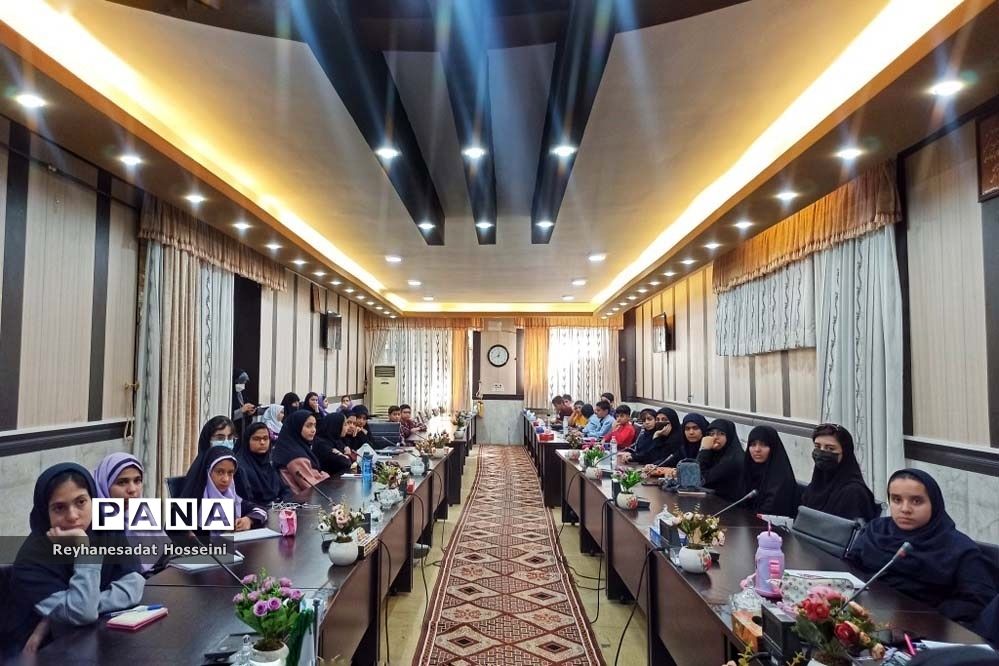 کارگاه آموزشی خبرنگاری ویژه دانش‌آموز خبرنگاران پانای ناحیه۳