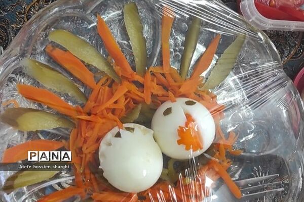 جشنواره غذای سالم در دبستان ایمان رودهن
