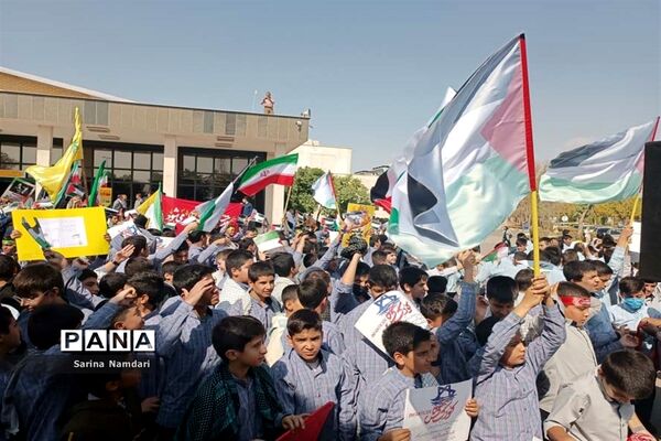 قلب دانش‌آموزان ایرانی برای کودکان مظلوم غزه می‌تپد