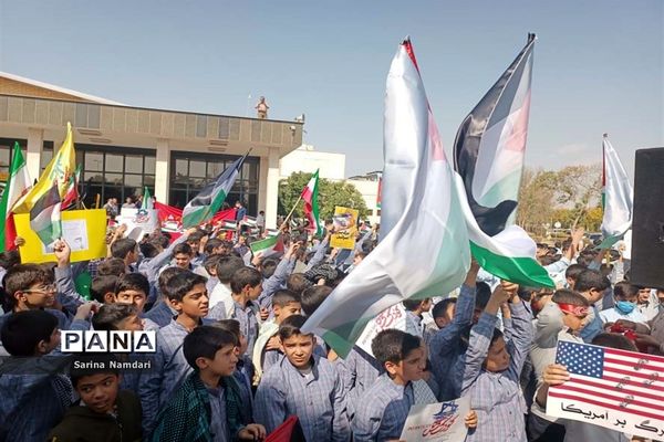 قلب دانش‌آموزان ایرانی برای کودکان مظلوم غزه می‌تپد