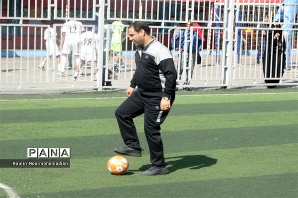 آیین آغاز مسابقات ورزشی دانش‌آموزان سراسر کشور به میزبانی آموزش و پرورش منطقه9 شهر تهران