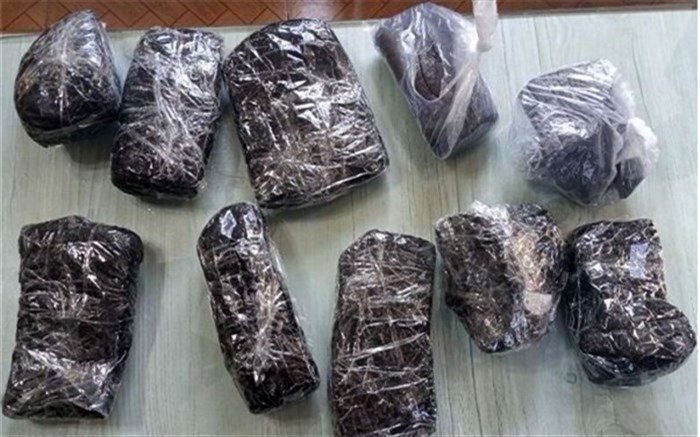 کشف ۱۱۷ بسته تریاک از معده یک سوداگر مرگ در غرب تهران