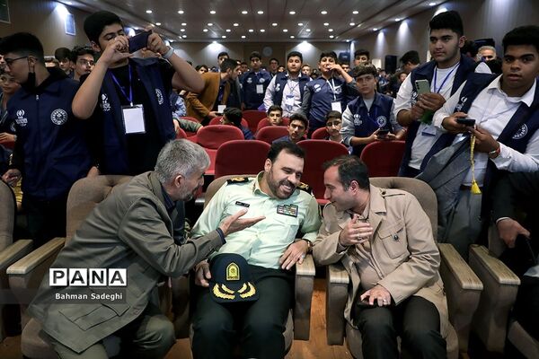 سومین روز از اردوی ملی دانش‌آموزخبرنگاران پسر پانا