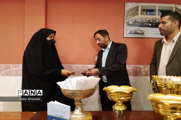 نشست دبیران تربیت‌بدنی مدارس شهرستان رباط‌کریم به‌مناسبت هفته تربیت‌بدنی