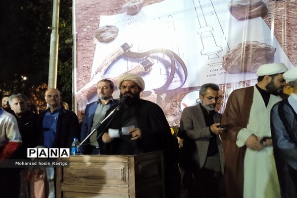 خروش مردم کاشمر در محکوم کردن جنایت جنگی وحوش صهیونیستی