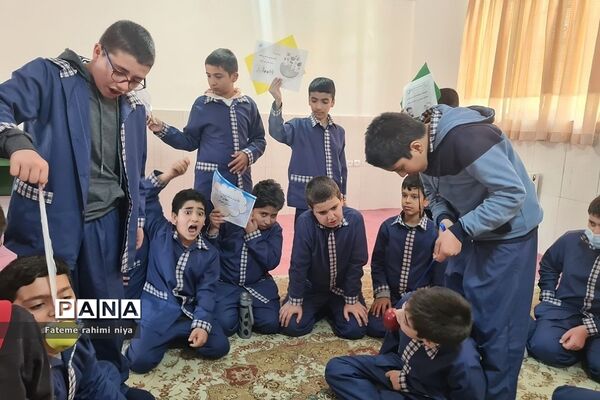 جشنواره غذا در مدارس رودهن