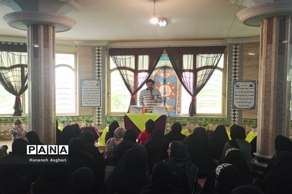 اولین جلسه مجمع عمومی و انتخابات انجمن اولیا و مربیان در دبیرستان حضرت خدیجه(س)
