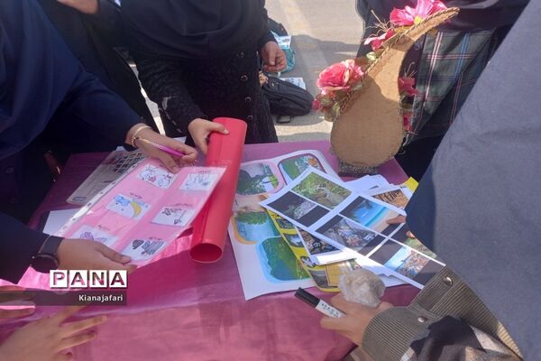 گرامیداشت هفته بهداشت و روان در دبیرستان فرهنگ مرحوم فخرایی شهرستان کاشمر