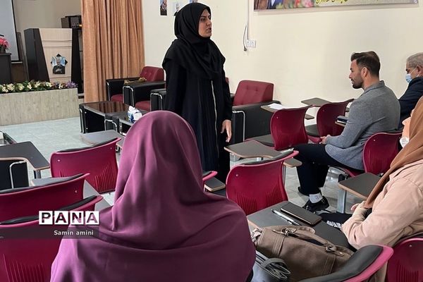 کارگاه توانمندسازی مدیران مدارس پیرامون حقوق ورزشی و درس تربیت‌بدنی  در رودهن
