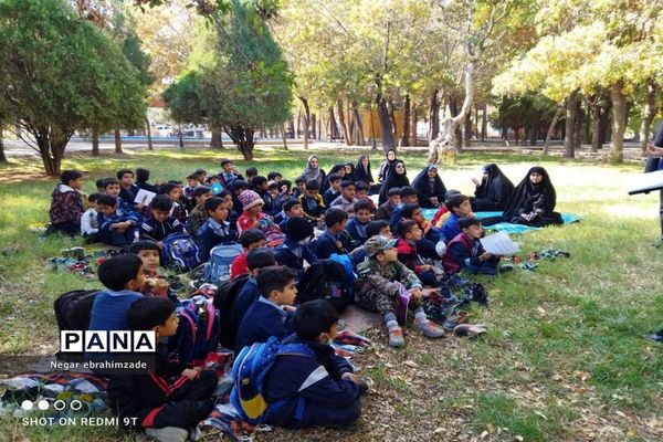 اردوی دبستان نواب صفوی جاجرم به‌مناسبت هفته سلامت و روان