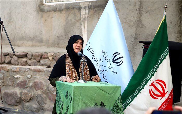معیشت عزت آفرین کشور در گرو اقتصاد فرهنگ است