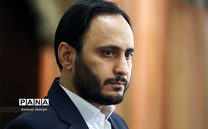 تقدیر الهی پیروزی مستضعفان است