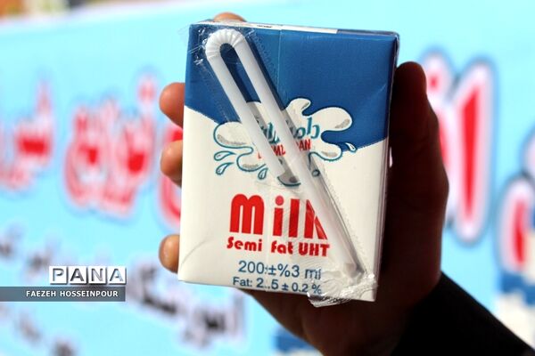 آیین افتتاح توزیع شیر رایگان مدارس کشور