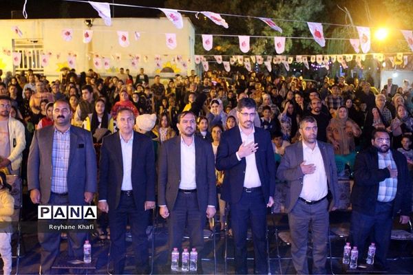 چهارمین جشنواره انار در روستای هدف گردشگری توچال