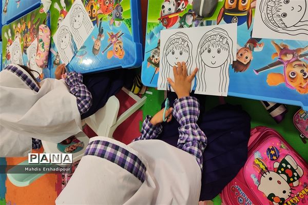 برگزاری اجرای مانور زلزله در مهد قرآنی شهرک شهید درخشان