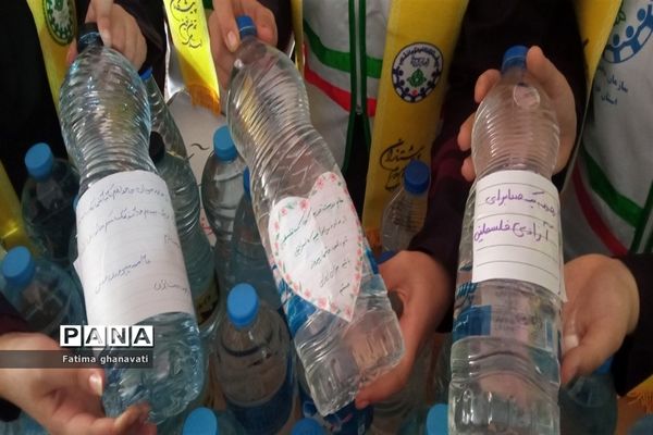 تجمع دانش‌آموزان  رامشیر در حمایت از کودکان و دانش‌آموزان فلسطینی