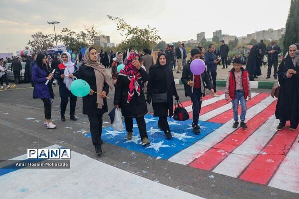 همایش پیاده‌روی خانوادگی در ارومیه