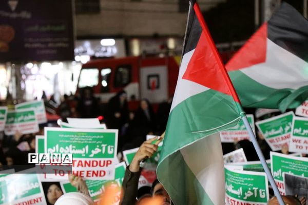 خروش مردم شهرستان‌قدس در محکومیت کشتار کودکان غزه