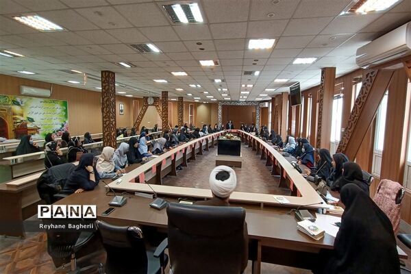 برگزاری جلسه رابطان مدارس ناحیه2 در کانون فارابی