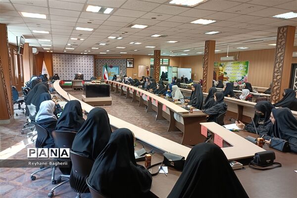برگزاری جلسه رابطان مدارس ناحیه2 در کانون فارابی
