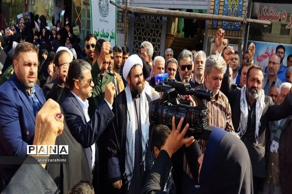 اجتماع با شکوه مردم شهرستان فیروزکوه در حمایت از مردم مظلوم فلسطین